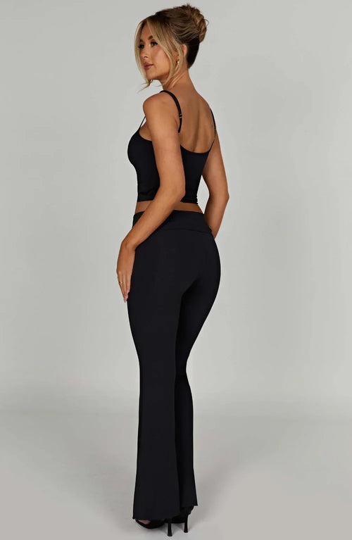 Set Black